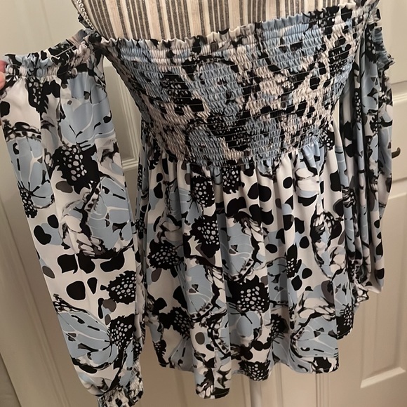 Charming Charlie - Picture 4 of 5